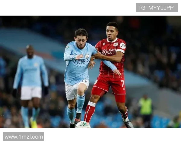 女王巡游者与西布罗姆的激烈对决展现足球魅力与团队精神