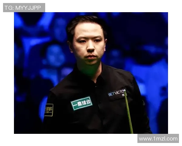 肖国栋与汤姆福德激战正酣谁能在这场巅峰对决中笑到最后